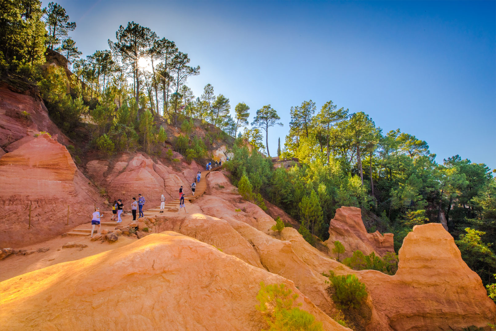 Coucher de soleil – Colorado Provençal